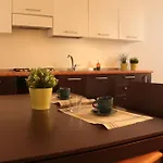 52cento Apts Arezzo
